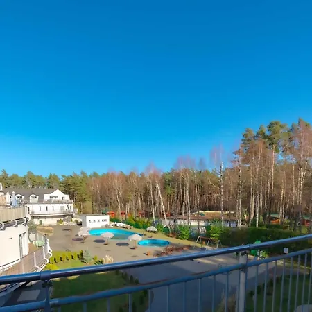 アパート Vacationclub - Lesna 12a 24 ポビエロボ